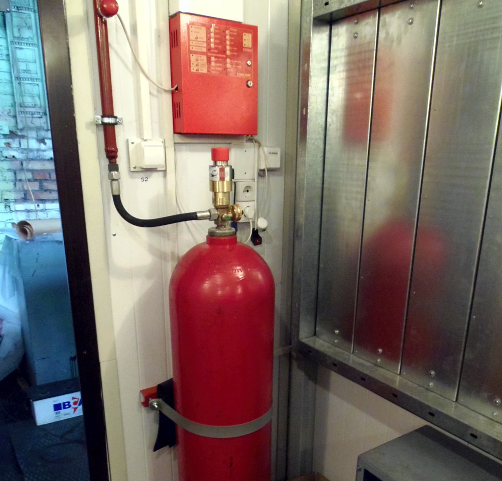 Автоматическая газовая система пожаротушения 